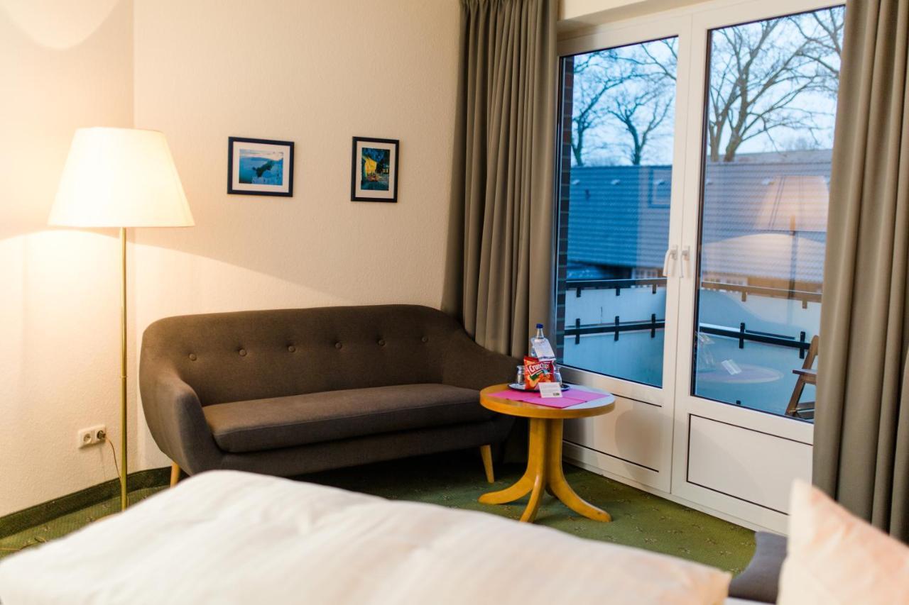 Akzent Hotel Zur Gruenen Eiche Биспинген Экстерьер фото