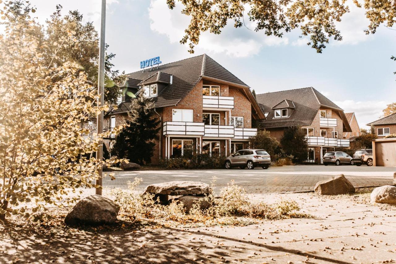Akzent Hotel Zur Gruenen Eiche Биспинген Экстерьер фото